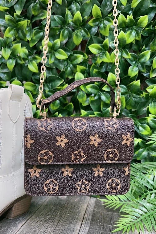 Sold out leather bags suggest Louis Vuitton turnaround pays off